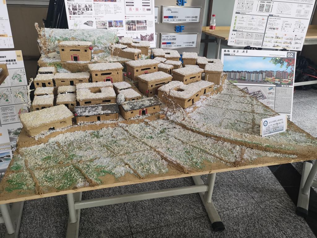 学生建筑模型展示